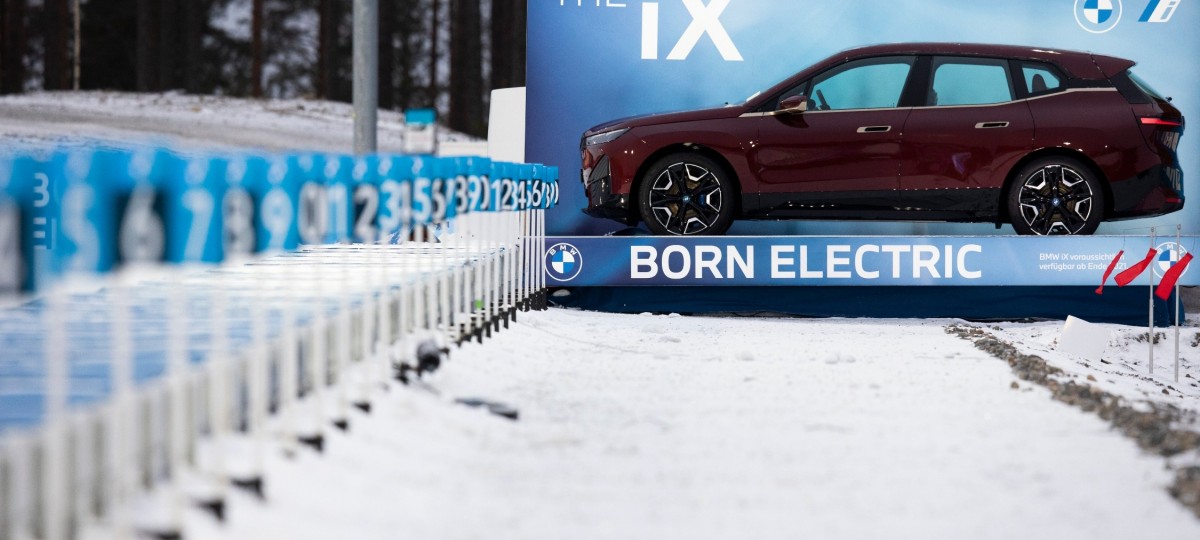 Born Electric: Plne elektrický model BMW iX bude stredobodom zimných športových aktivít značky BMW.