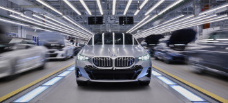 Nové BMW radu 5 Touring oslavuje dnes spustenie výroby - teraz aj plne elektrické
