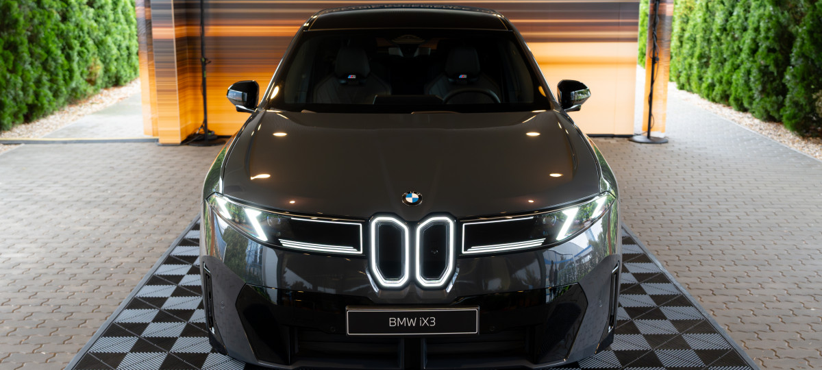 Slovenská premiéra BMW iX3