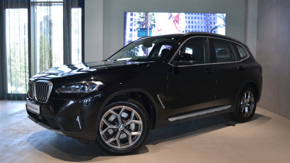 BMW X3 xDrive30i