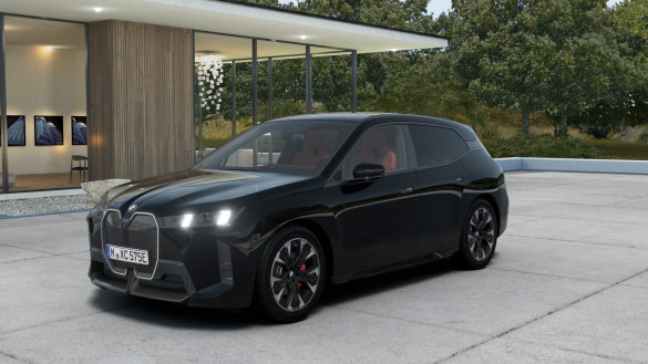 BMW iX xDrive60